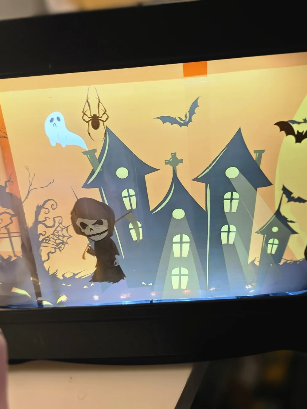 Halloween easy features haunted